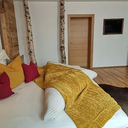 Bergheil Apartment *