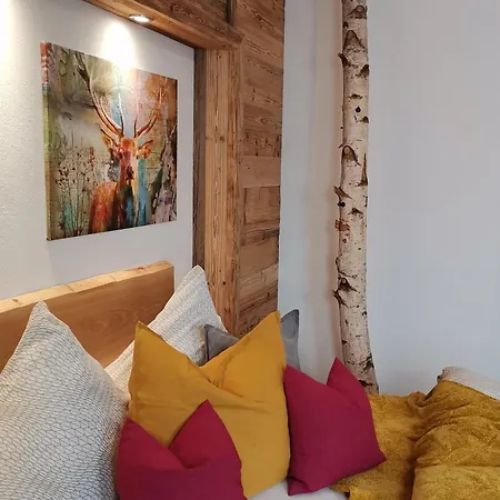 Bergheil Apartment *